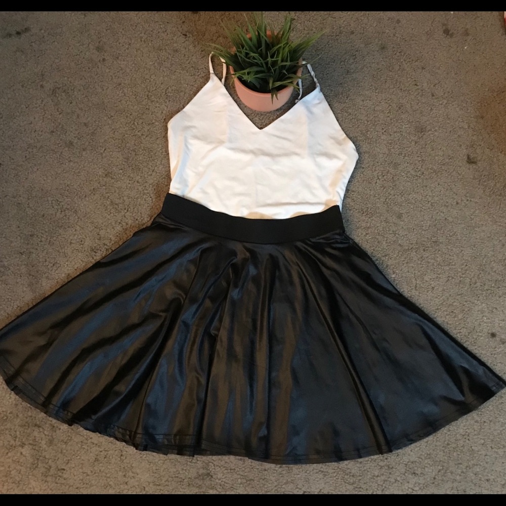 NWT Boohoo pleather skater skirt.